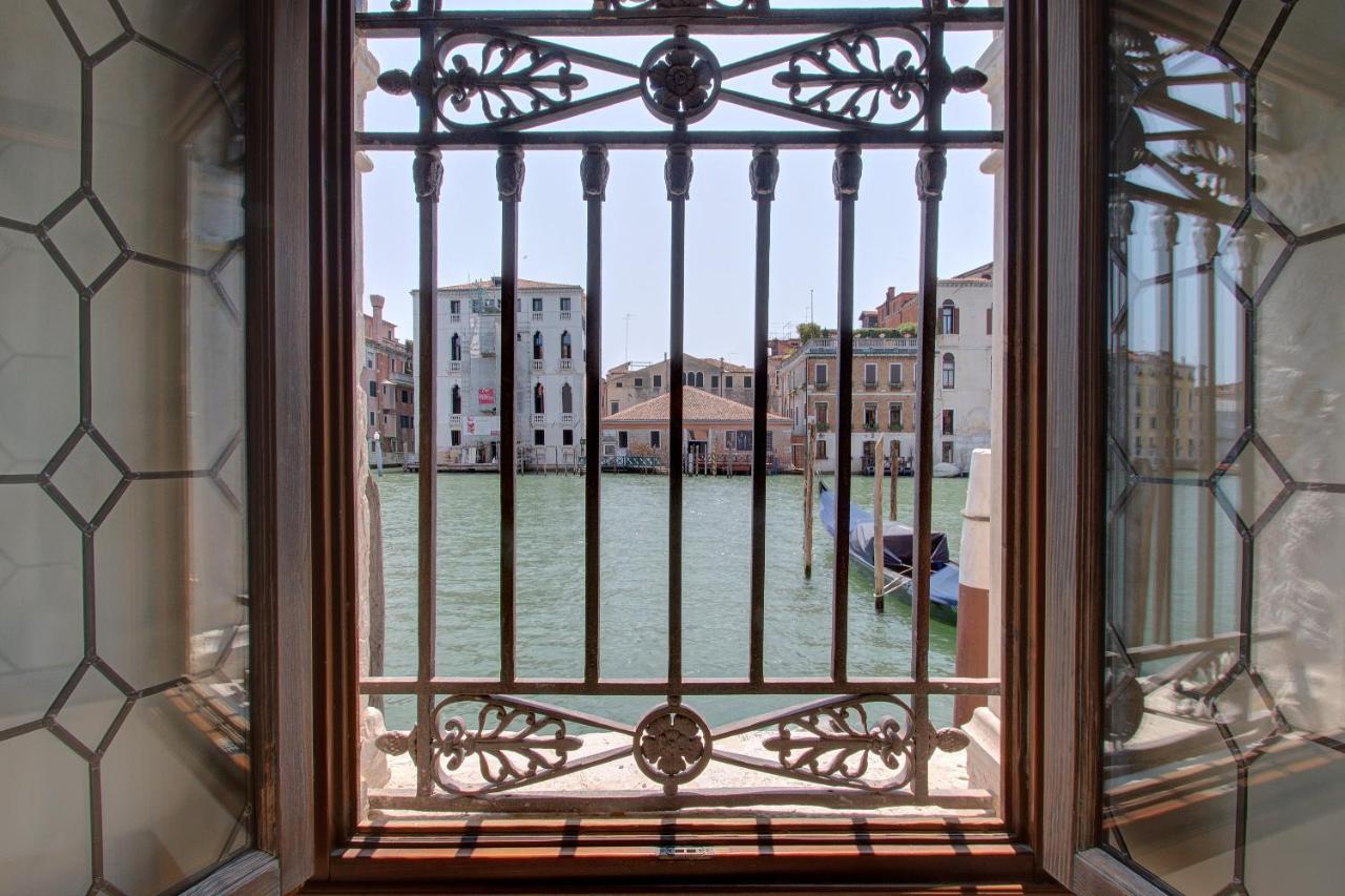Tribuno Grand Canal Venedig Exterior foto